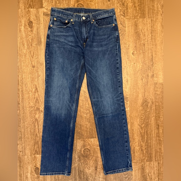 Levi's Other - Levi’s 514 Straight Fit Jeans Men’s 31x32 Medium Wash Classic Denim